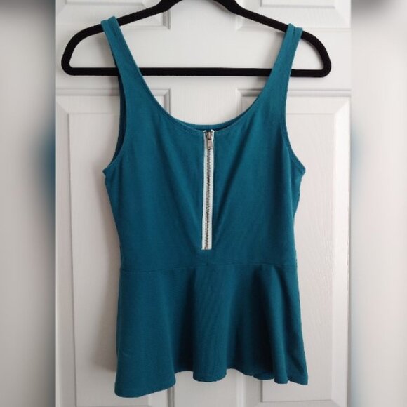 EXPRESS Blue Green Peplum Tank Top – Size Medium - Picture 2 of 6